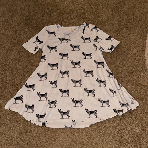 LuLaRoe ~ Art to Wear ~ German Shepherd Dog Perfect Tee XXS - Picture 1 of 3